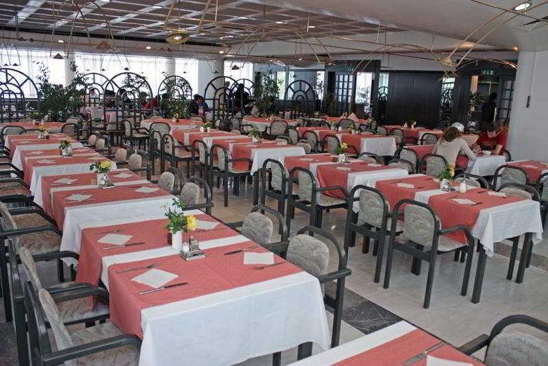 Hotel Alp Bovec Restoran fotoğraf